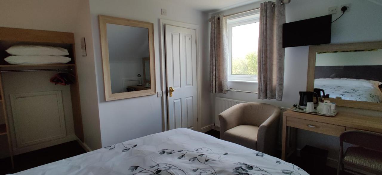 לייסטר Aaron Lodge Guest House מראה חיצוני תמונה