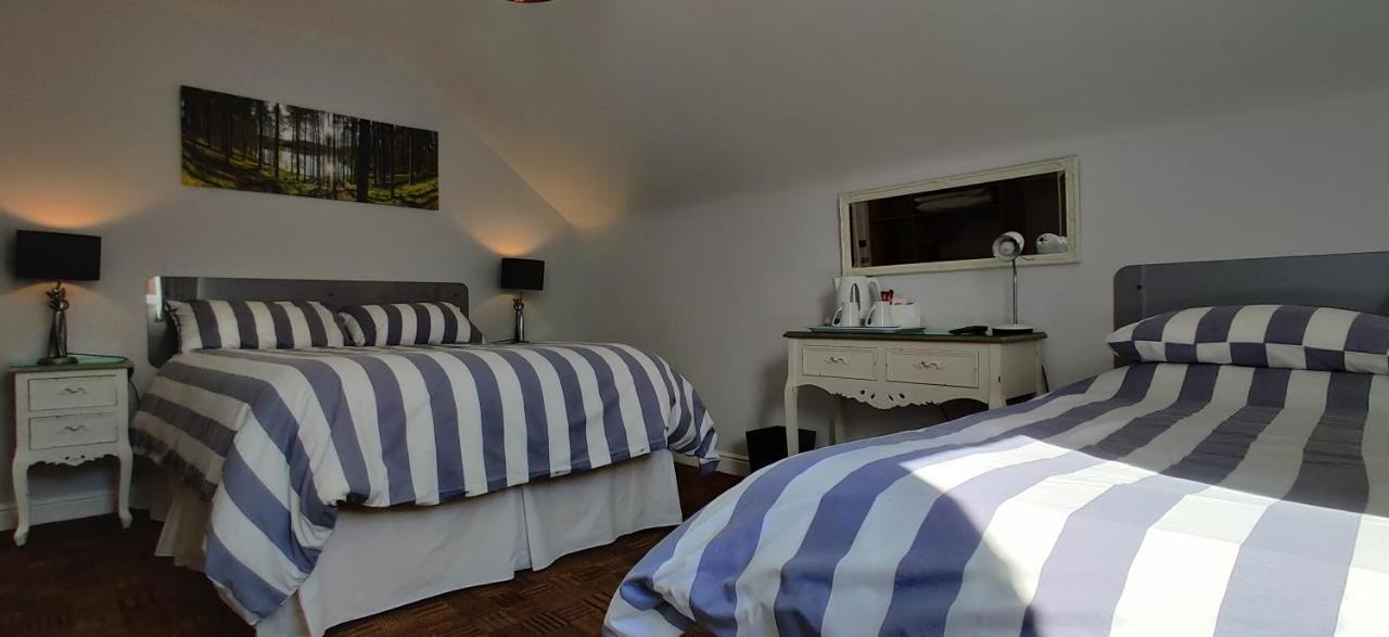 לייסטר Aaron Lodge Guest House מראה חיצוני תמונה