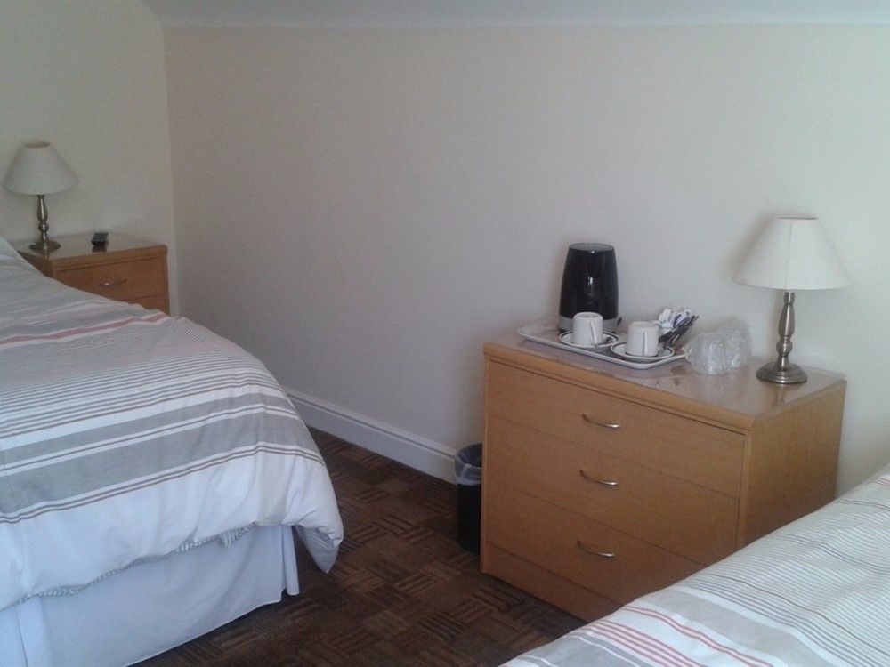 לייסטר Aaron Lodge Guest House מראה חיצוני תמונה